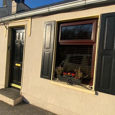 New Listing Faye'S Place Donegal Town Exterior foto